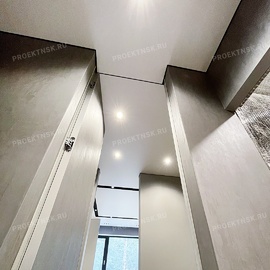 Серый и белый Теневой натяжной потолок в ванной фото